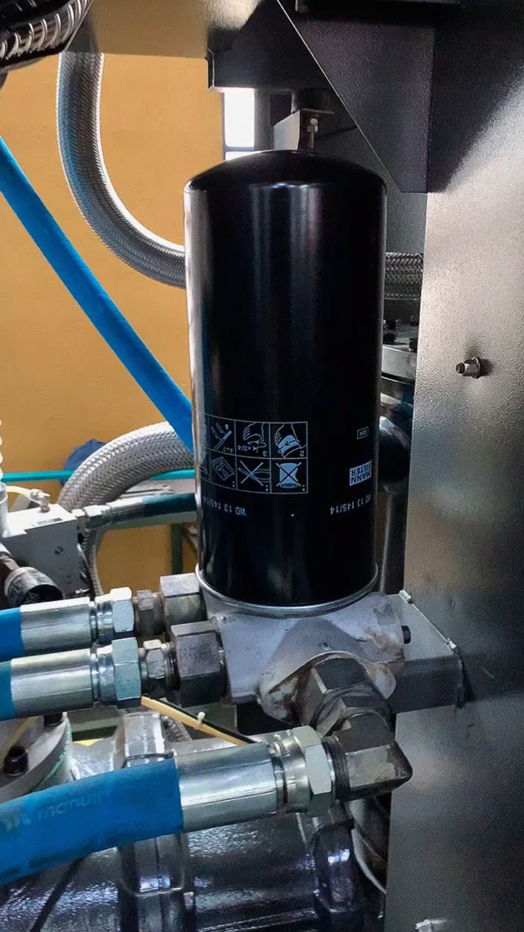 Detalhe de equipamento e conexões